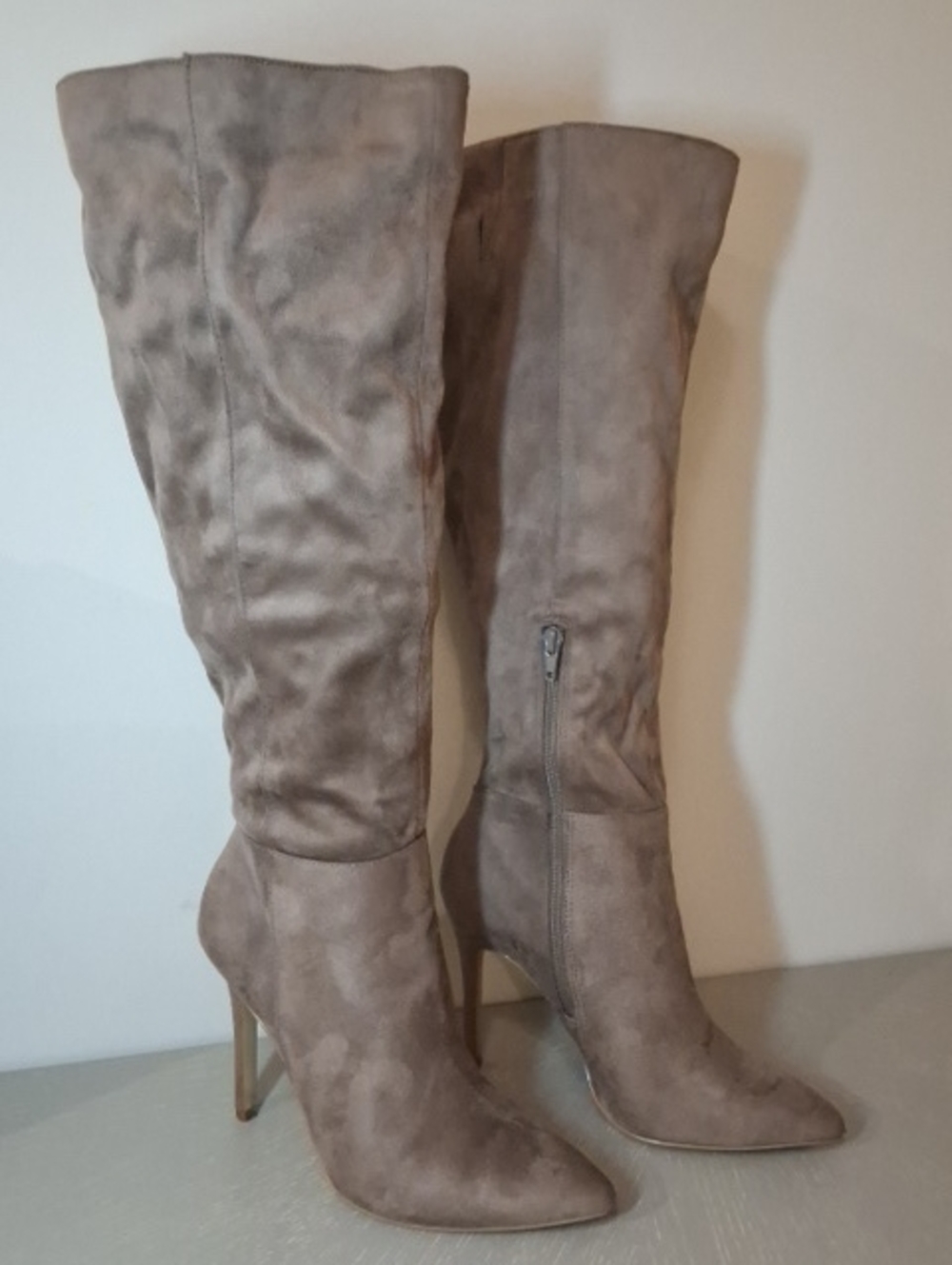 Charles By Charles David DAYA Taupe Knee High Boots 8.5 w/Box